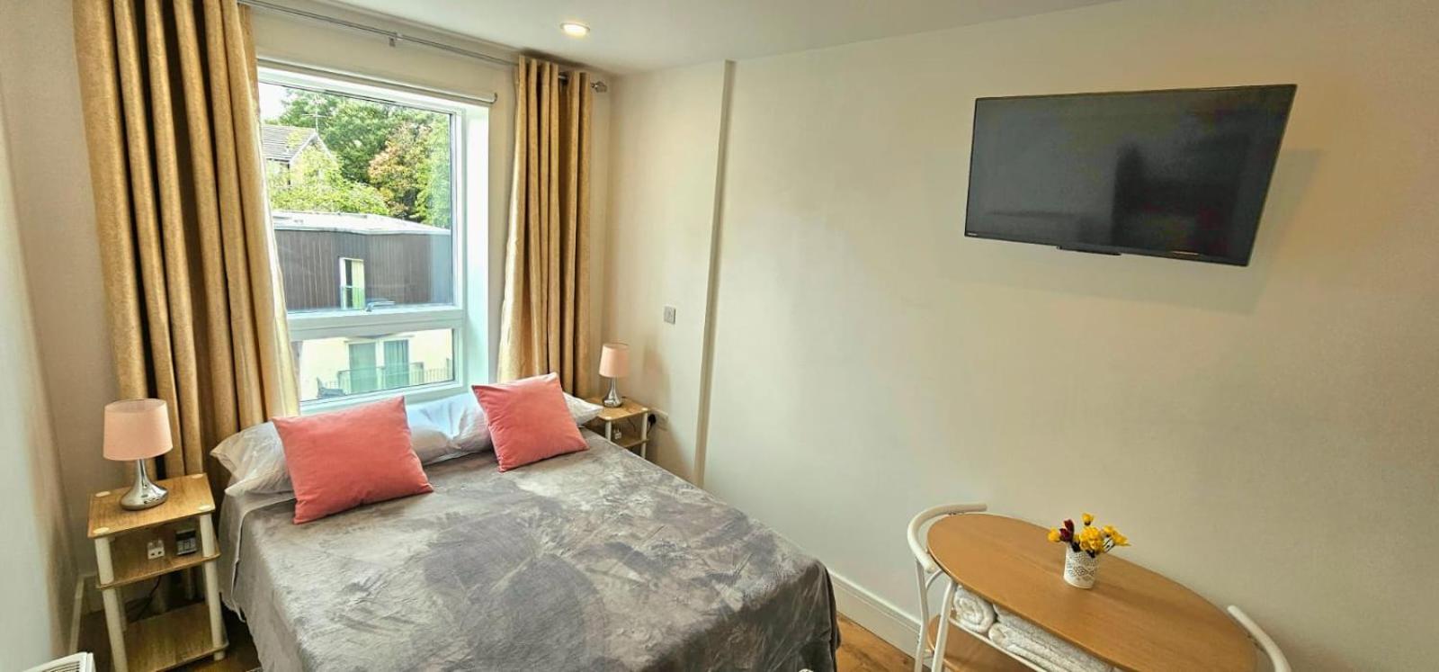Claire Double Room Londyn Zewnętrze zdjęcie