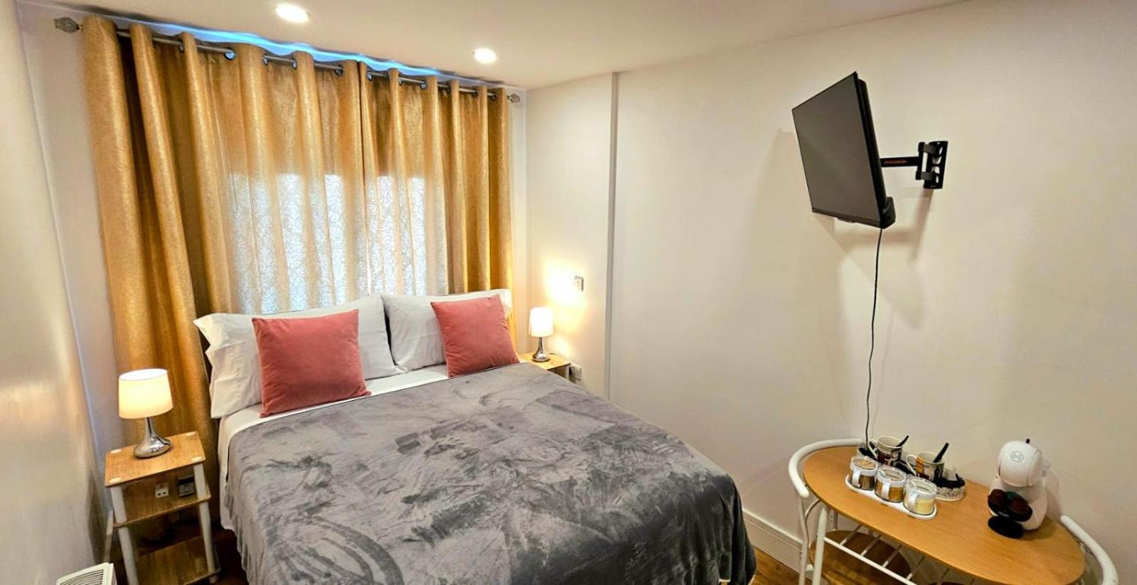 Claire Double Room Londyn Zewnętrze zdjęcie